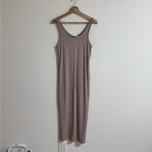 😍NWT!!! H&M Sleeveless Dress